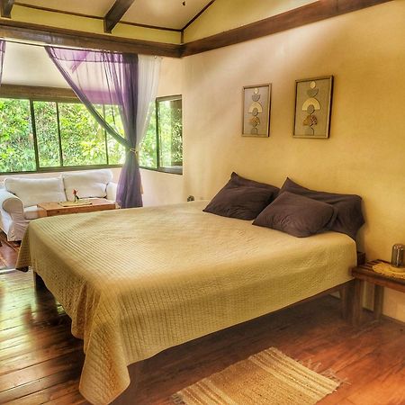 Caribe Town Bungalows Puerto Viejo de Talamanca Extérieur photo