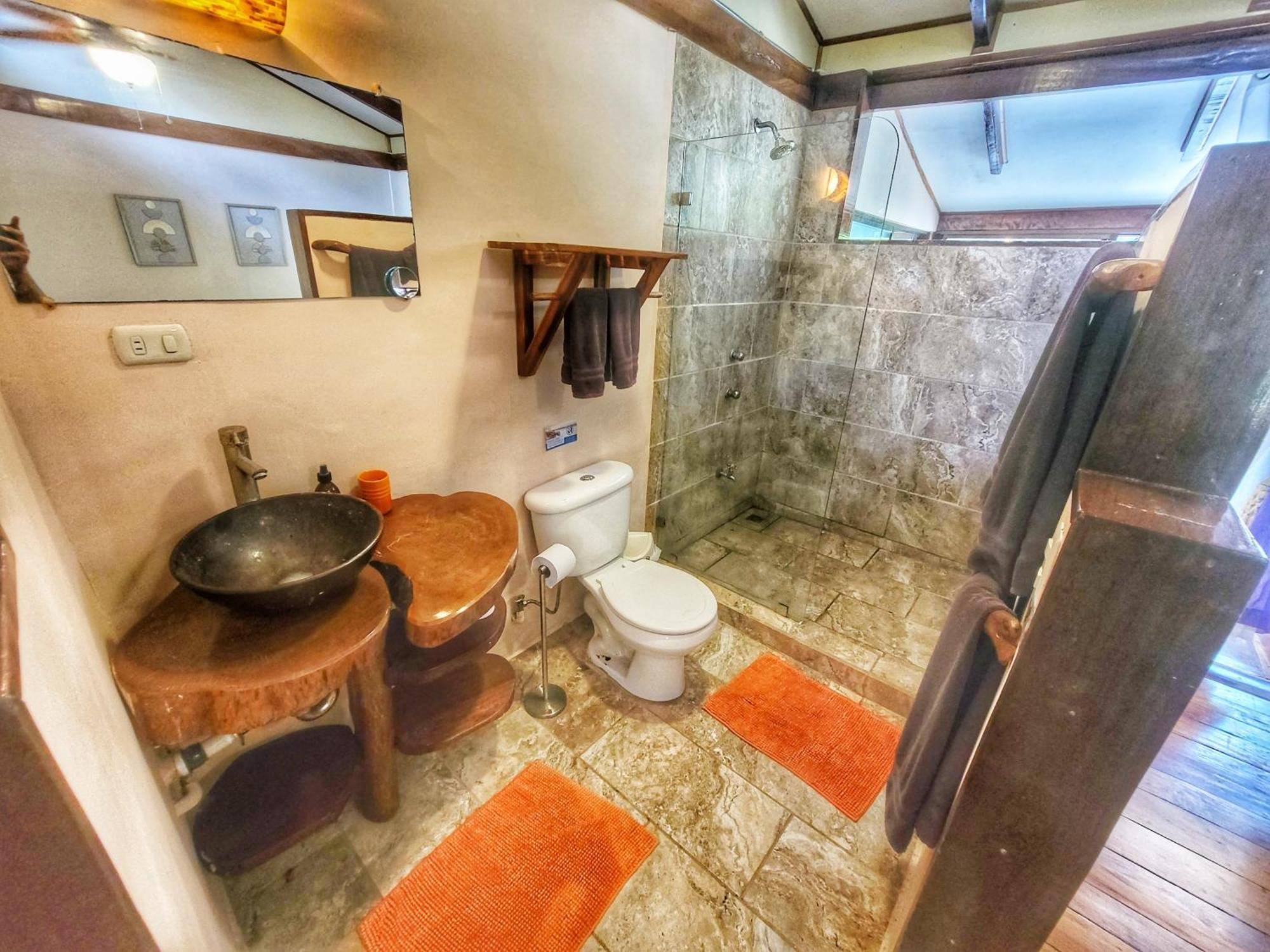 Caribe Town Bungalows Puerto Viejo de Talamanca Extérieur photo