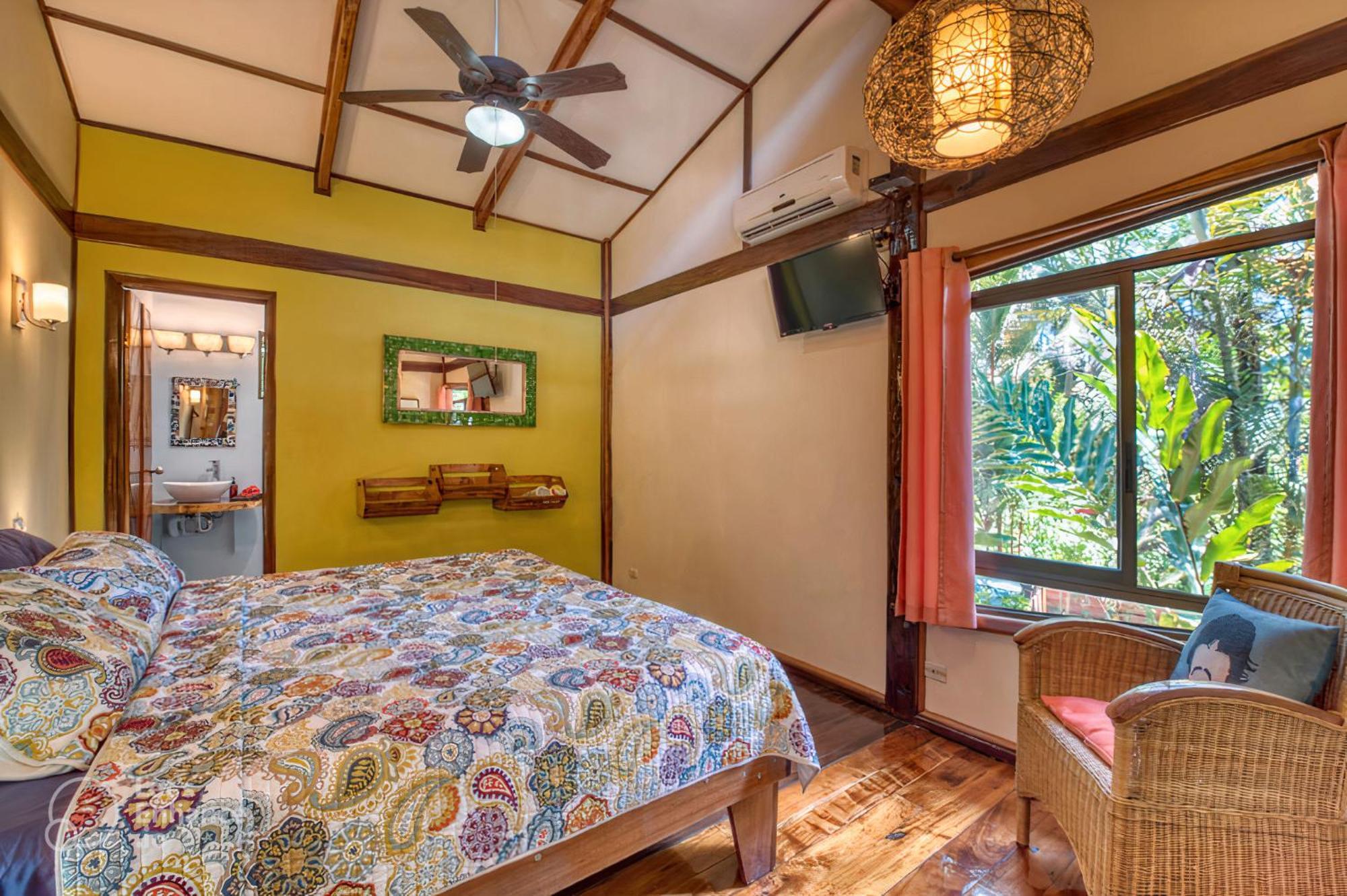 Caribe Town Bungalows Puerto Viejo de Talamanca Extérieur photo