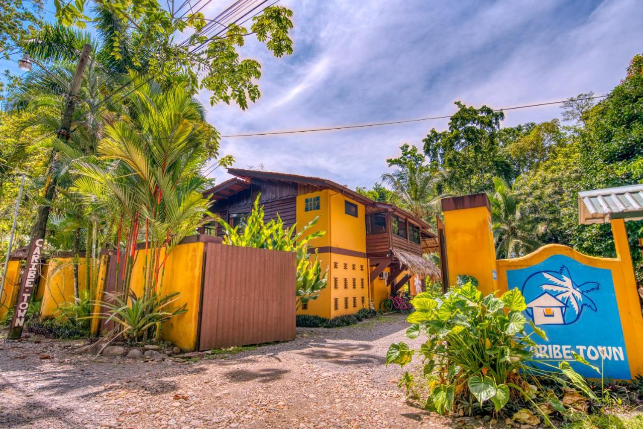 Caribe Town Bungalows Puerto Viejo de Talamanca Extérieur photo