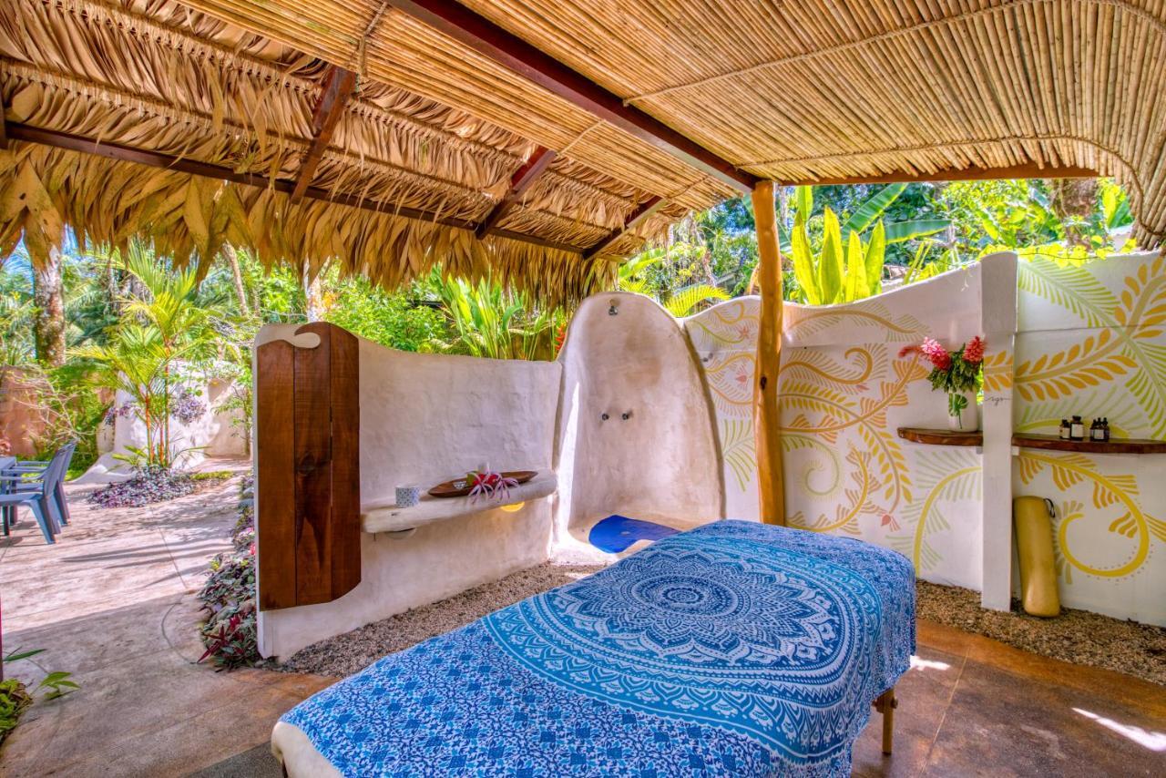 Caribe Town Bungalows Puerto Viejo de Talamanca Extérieur photo
